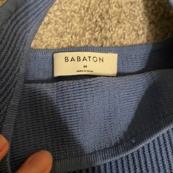 SOLD - Aritzia sculpt knit - Picture 2 of 4